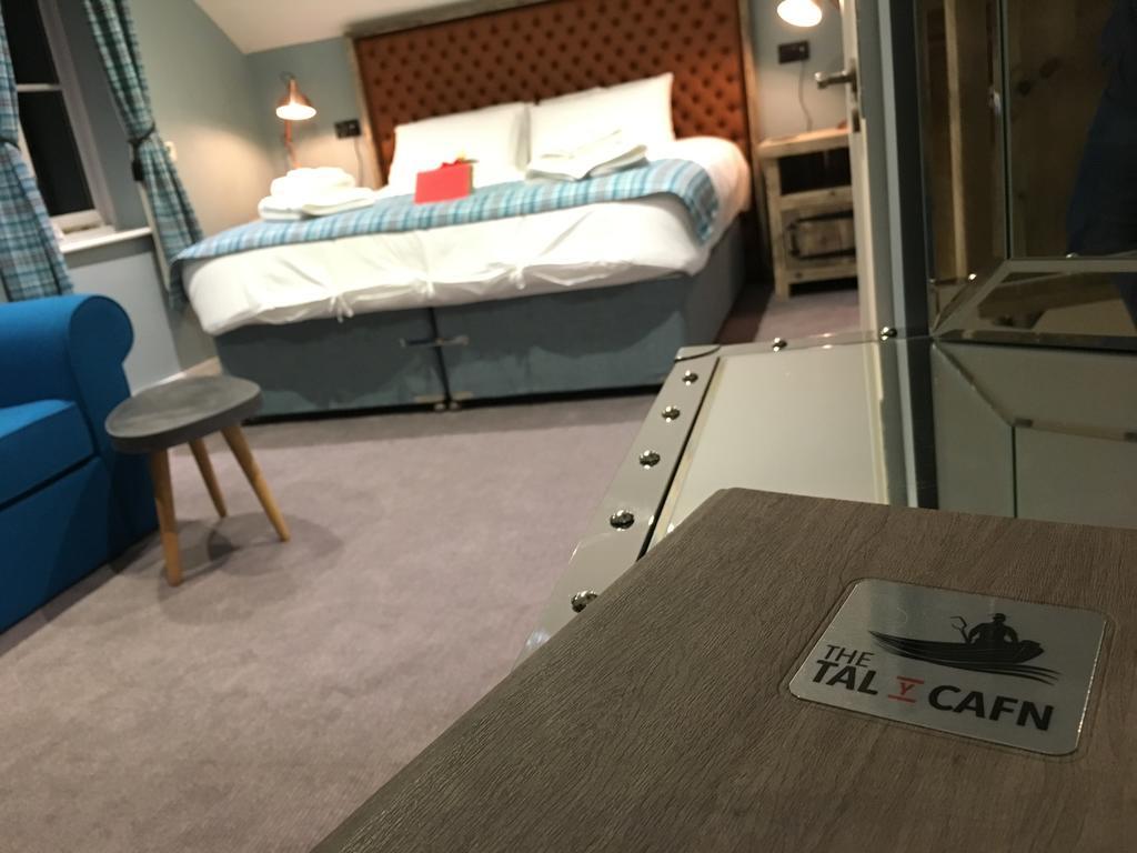 Tal Y Cafn Free House Tal-y-Cafn エクステリア 写真